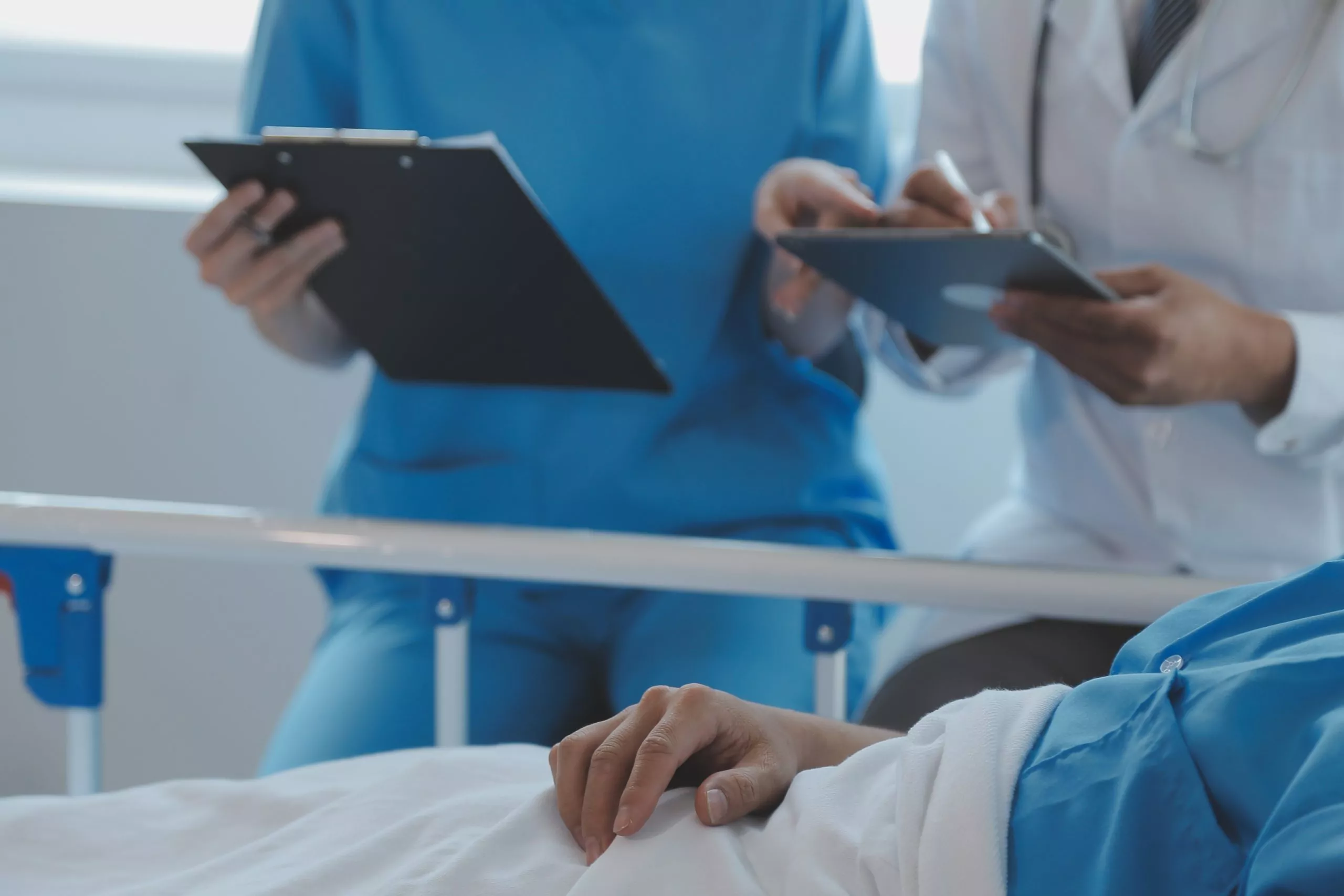 Als een tampon een vesicovaginale fistel veroorzaakt … een gevalsbeschrijving