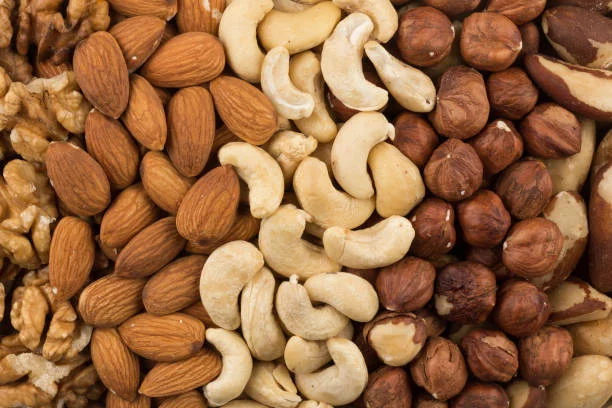 Fruits, noix et microbiote : une molécule pourrait protéger l'intestin