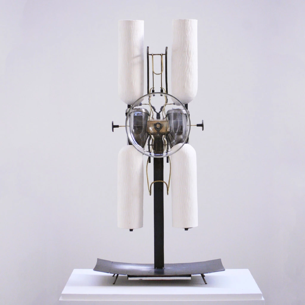 Anthony Leenders  - <p class="p1">« Elk werk is een nieuwe acteur van het leven, in het leven. »</p>